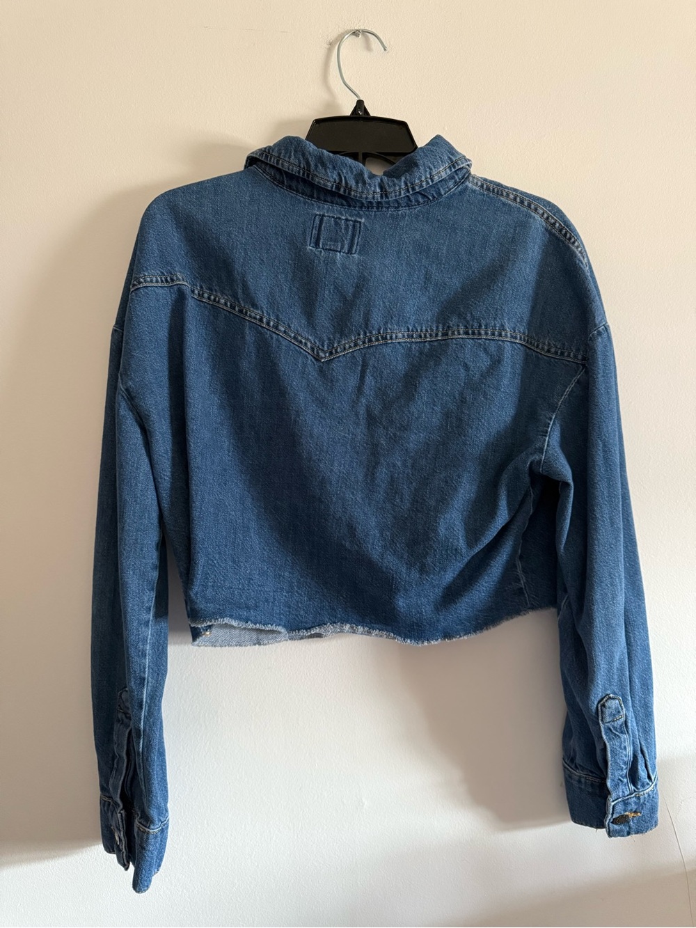 Wrangler Blue Cropped Denim Jacket - size medium, 100% cotton - Picture 10 of 10